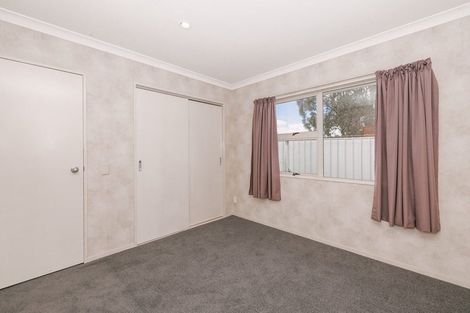 Photo of property in 39 Parnell Heights Drive, Kelvin Grove, Palmerston North, 4414