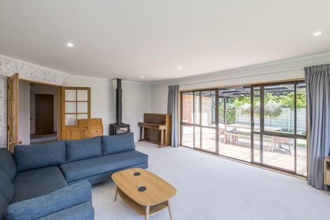 Photo of property in 32 Sunburst Court, Paraparaumu Beach, Paraparaumu, 5032