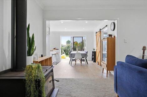 Photo of property in 67 Queen Street, Te Puke, 3119