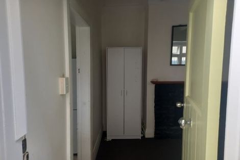 Photo of property in 135 Wallace Street, Mount Cook, Wellington, 6021