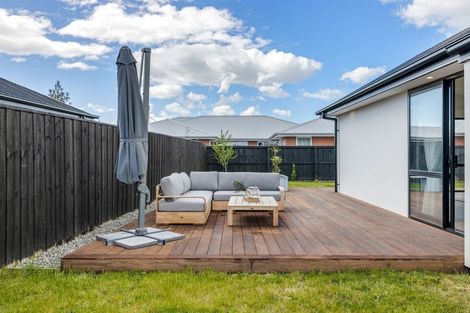 Photo of property in 10 Crosado Place, Rolleston, 7614