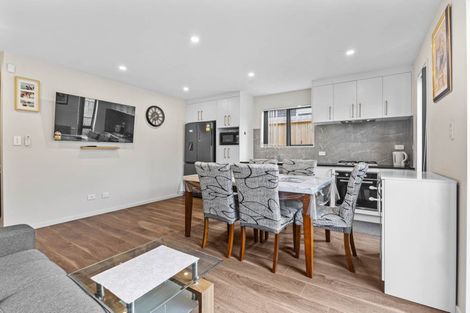 Photo of property in 3b Cronshaw Road, Karaka, Papakura, 2113