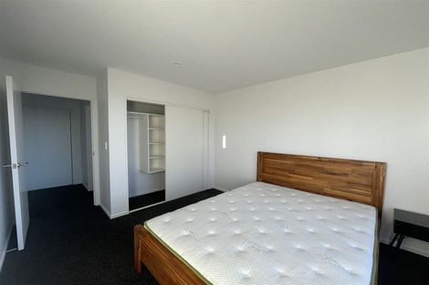 Photo of property in 2/63 Waimairi Road, Upper Riccarton, Christchurch, 8041