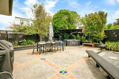 Photo of property in 17 Matangi Terrace, Snells Beach, 0920