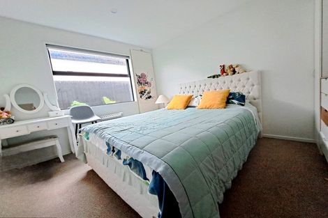 Photo of property in 10 Grey Way, Russley, Christchurch, 8042