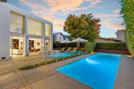 Photo of property in 100a Glandovey Road, Fendalton, Christchurch, 8052