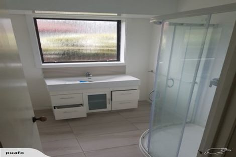 Photo of property in 1/126b Inwoods Close, Parklands, Christchurch, 8083