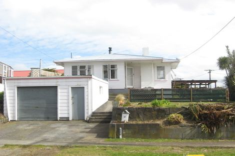 Photo of property in 37 Swansea Road, Stratford, 4332