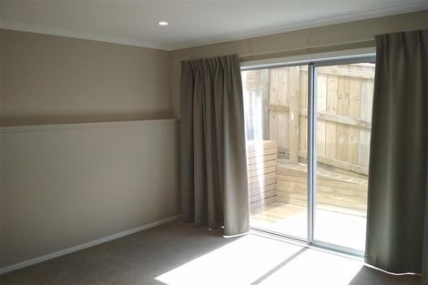 Photo of property in 113u1 Moorefield Road, Johnsonville, Wellington, 6037