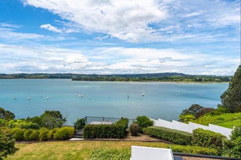 Photo of property in 1/121 Pah Road, Cockle Bay, Auckland, 2014