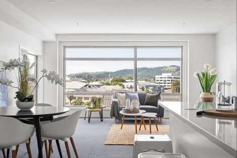 Photo of property in Marina View Apartments, 303/4 Reads Quay, Gisborne, 4010