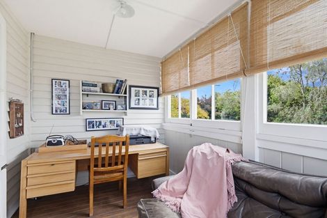 Photo of property in 15 Tavistock Road, Waipukurau, 4200