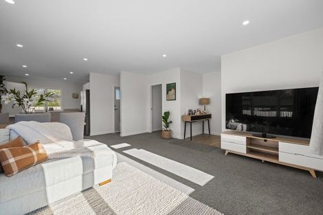 Photo of property in 37 Balrudry Street, Avonhead, Christchurch, 8042