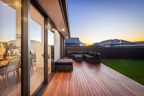 Photo of property in 6 Oakville Close, Rangiora, 7400