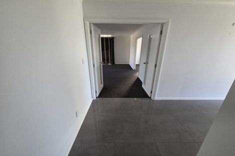 Photo of property in 16 Highgate Drive, Rangiora, 7400