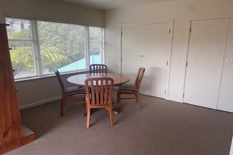 Photo of property in 11 Randwick Road, Northland, Wellington, 6012