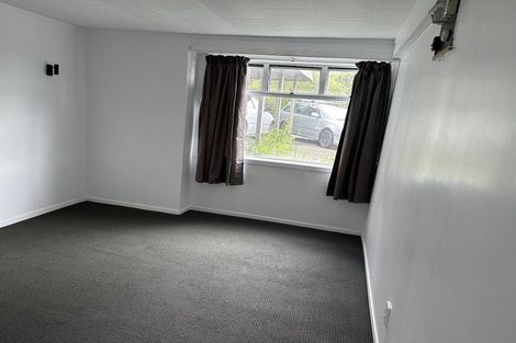 Photo of property in 7 Ellice Road, Totara Vale, Auckland, 0629