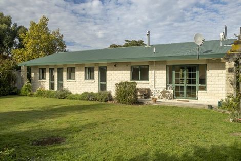 Photo of property in 366 Te Whiti Road, Homebush, Masterton, 5884