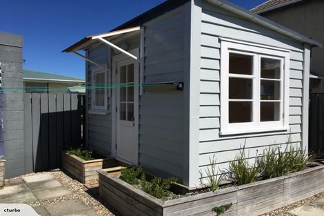 Photo of property in 131 Apu Crescent, Lyall Bay, Wellington, 6022
