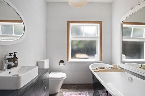 Photo of property in 13 Norfolk Rise, Waiuku, 2123