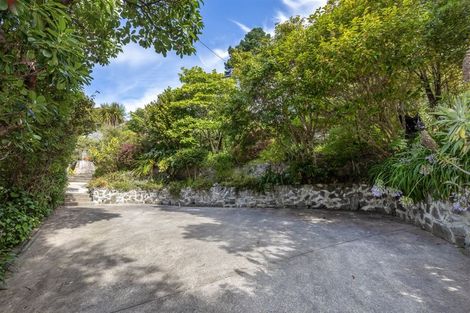 Photo of property in 31 Walter Road, Lowry Bay, Lower Hutt, 5013