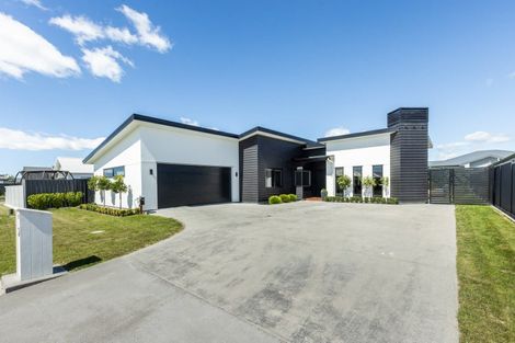 Photo of property in 27 Hikawera Drive, Frimley, Hastings, 4120
