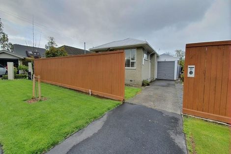 Photo of property in 27 Koromiko Street, Saint Martins, Christchurch, 8022