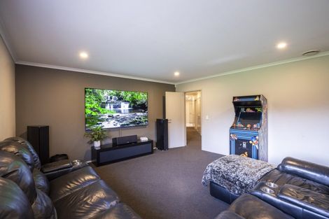 Photo of property in 1230 Egmont Road, Egmont Village, New Plymouth, 4372