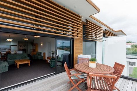 Photo of property in 1152b South Road, Oakura, 4314