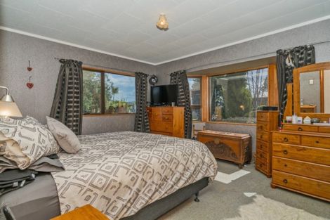 Photo of property in 40 Moewai Park Road, Whitianga, 3510