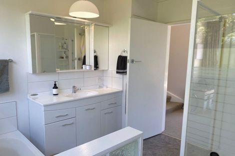 Photo of property in 7 Spencer Street, Crofton Downs, Wellington, 6035