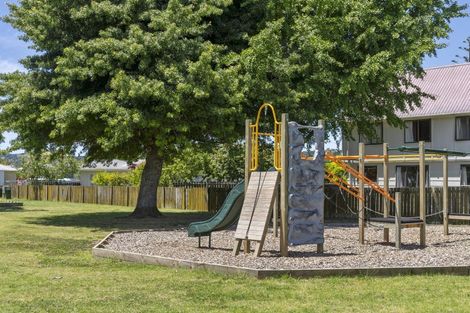 Photo of property in 45 Farnworth Crescent, Whakatane, 3120