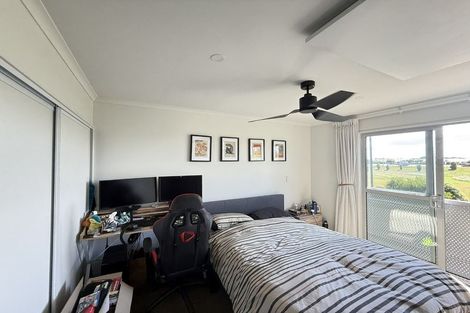 Photo of property in 2 Tippet Crescent, Wigram, Christchurch, 8025