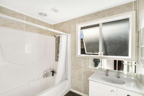 Photo of property in 56 Moore Street, Rolleston, 7614