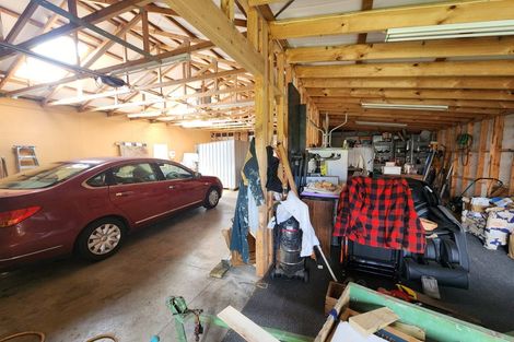 Photo of property in 1095 Queen Street East, Levin, 5571
