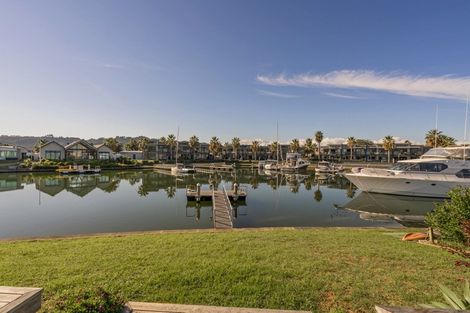 Photo of property in 10 Kelly Place, Whitianga, 3510