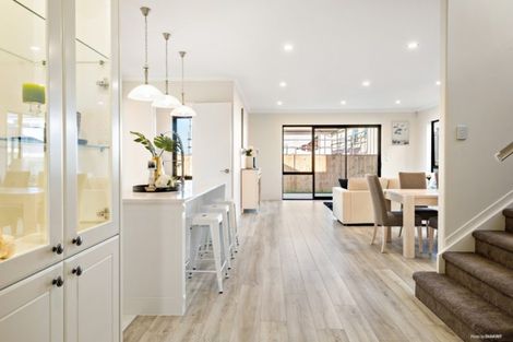 Photo of property in 82 Drumbuoy Drive, Flat Bush, Auckland, 2019