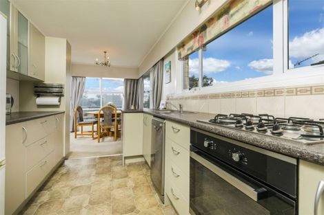 Photo of property in 26 Lyndhurst Road, Te Atatu South, Auckland, 0610