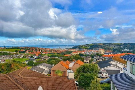 Photo of property in 117 Alec Craig Way, Gulf Harbour, Whangaparaoa, 0930