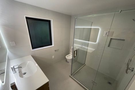 Photo of property in 9 Palmer Avenue, Glen Eden, Auckland, 0602