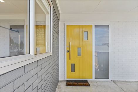 Photo of property in 45 Saint James Street, Richmond Heights, Taupo, 3330
