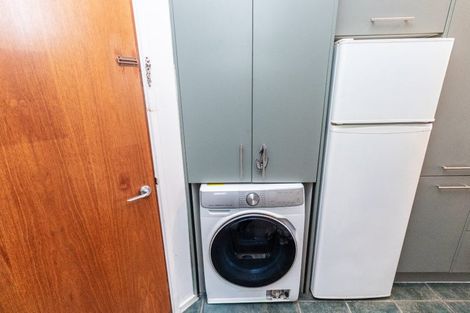 Photo of property in Atrium Towers, 6e/154 The Terrace, Wellington Central, Wellington, 6011