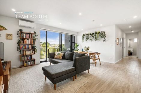 Photo of property in 202/165 Lake Road, Northcote, Auckland, 0627