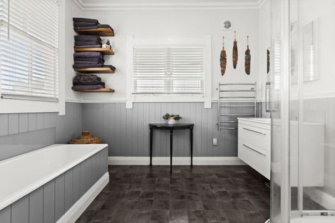 Photo of property in 81 Nelson Crescent, Napier South, Napier, 4110