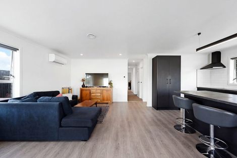 Photo of property in 11a Knightsbridge Place, Dinsdale, Hamilton, 3204