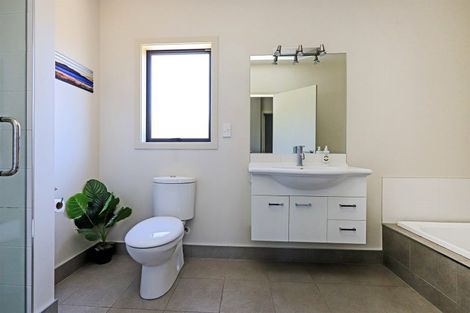 Photo of property in 6 Lardon Place, Frimley, Hastings, 4120