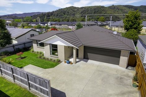Photo of property in 55a Miro Street, Trentham, Upper Hutt, 5018