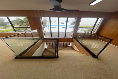 Photo of property in 2 Empire Road, Orewa, 0931