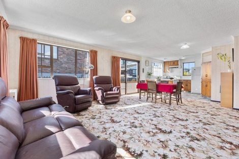 Photo of property in 6 Cassandra Street, Stratford, 4332