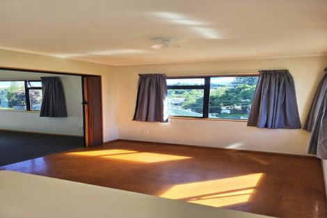 Photo of property in 58 Welcome Bay Road, Welcome Bay, Tauranga, 3112